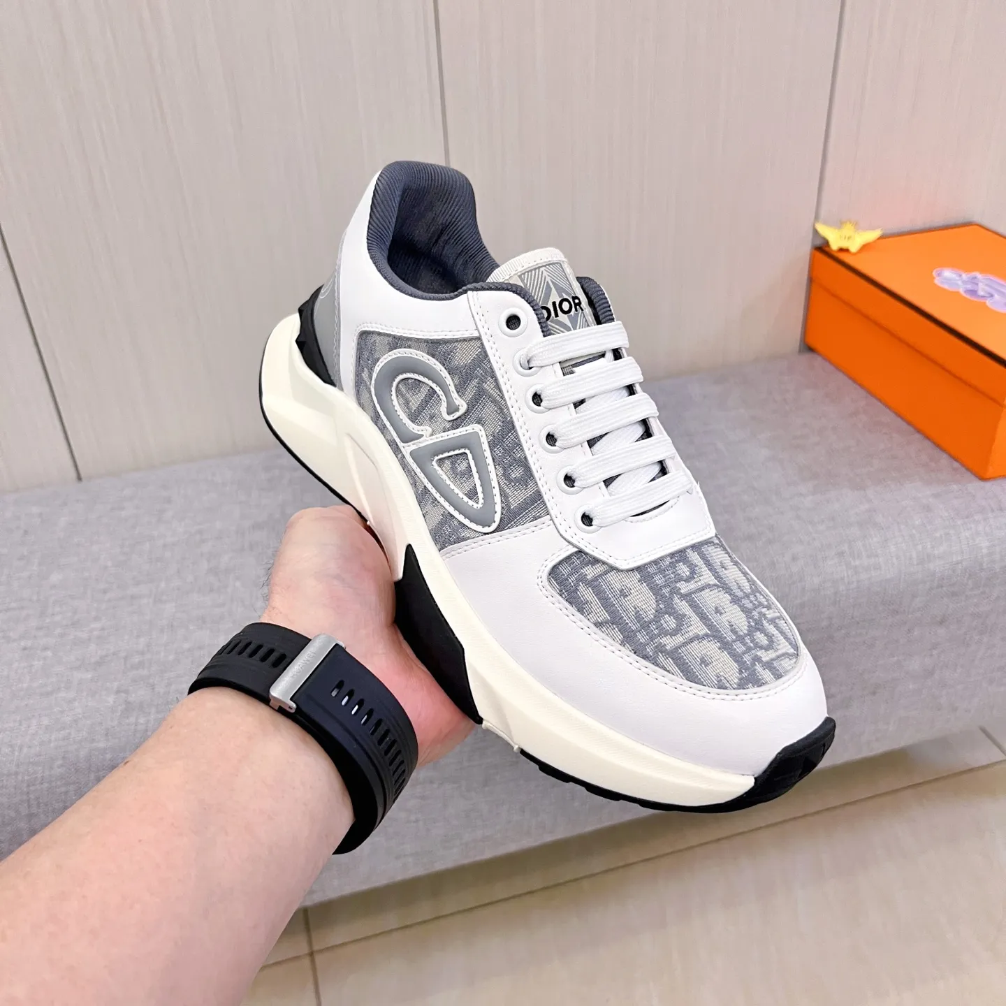 Men's Men's Shoes Men's Shoes💰 460 Men's Men's Shoes💰[Dior]🔥Men's high-end brand of shoes official website 1:1 latest masterpiece: the upper is made of Italian imported first-layer cowhide with a comfortable and breathable lining➕original non-slip and wear-resistant outsole🔥, making walking more convenient and comfortable! An exclusive new model, a stunning work, a beautiful 1:1 replica [color] compared to the official quality! Create a fashionable personality to set off your uniqueness! A must-have for trendy men! Classic🔥Size: 38-44 Color: 🔥Multiple colors available🔥